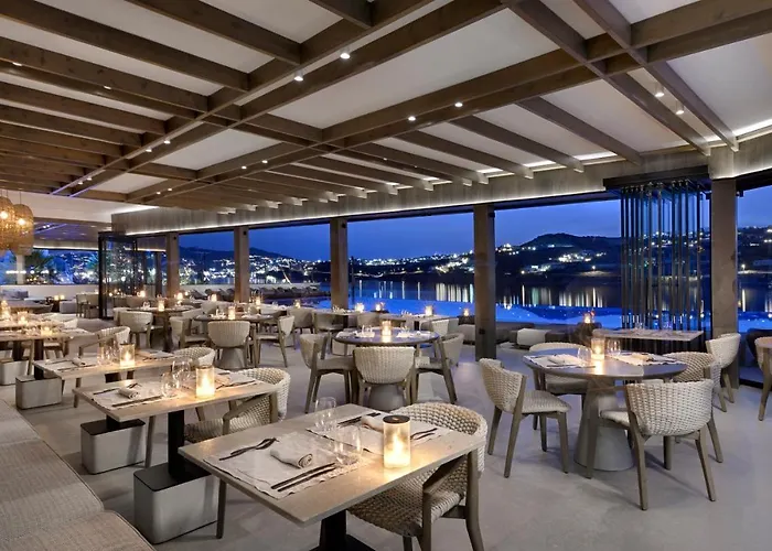 Отель Aeonic And 5*