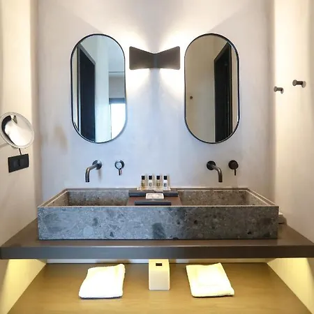 Aeonic And Hotell Mykonos Town