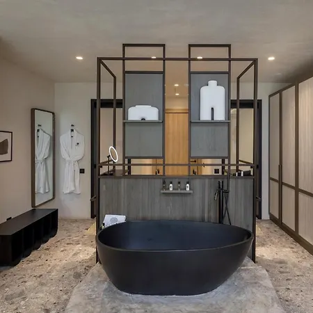 Hotel Aeonic And Mykonos Town