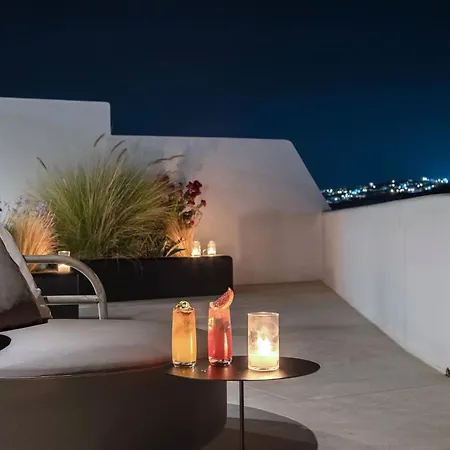 Hotel Aeonic And