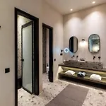 Hotel Aeonic And 5*
