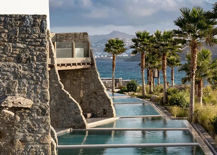 Aeonic And 酒店 5*